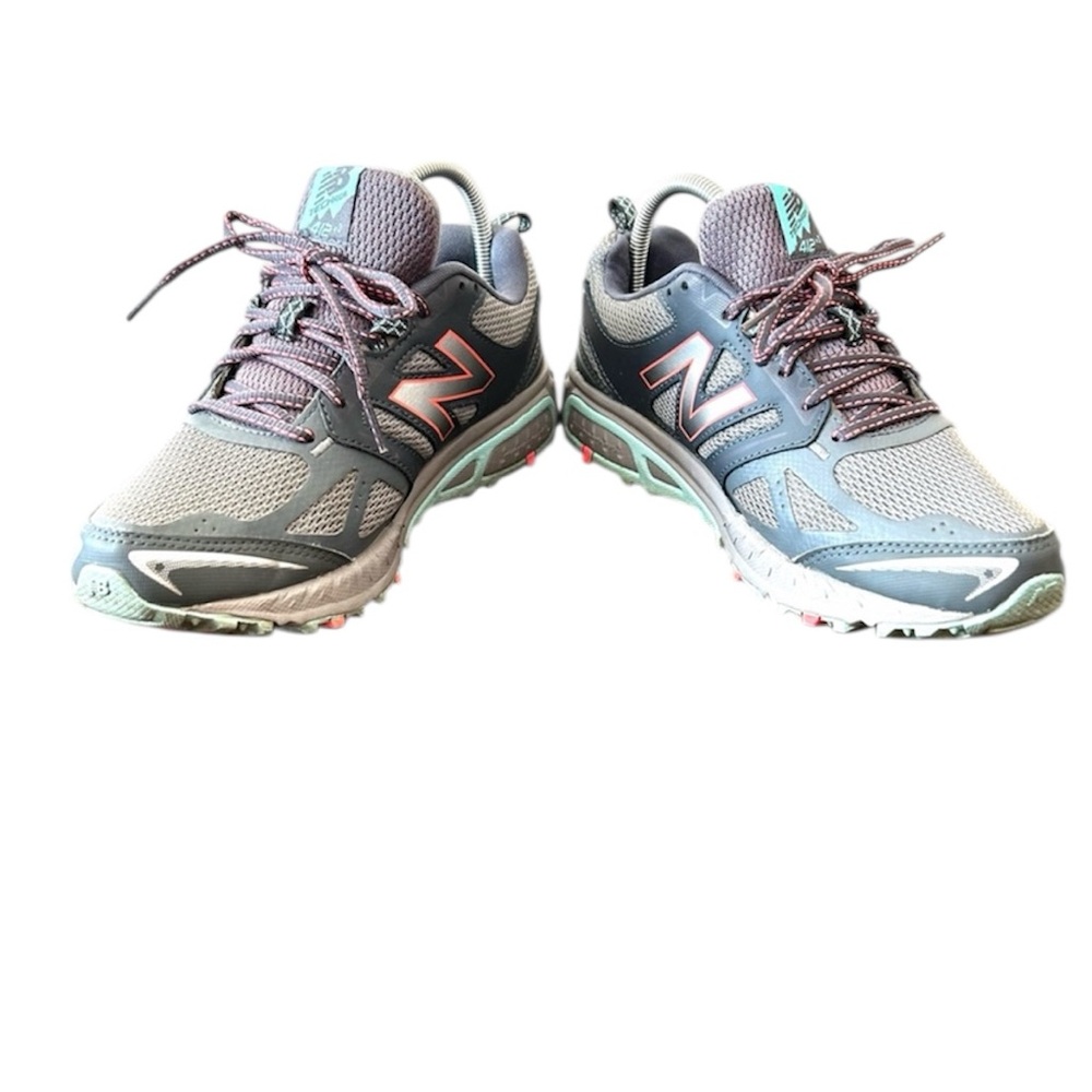 NEW BALANCE Gray and Pink 412 v3 Women’s Running Trail Gym Shoes size 10